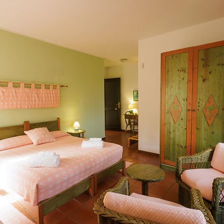Hotel Ristorante Sa Pedrera กาบราส ภายนอก รูปภาพ