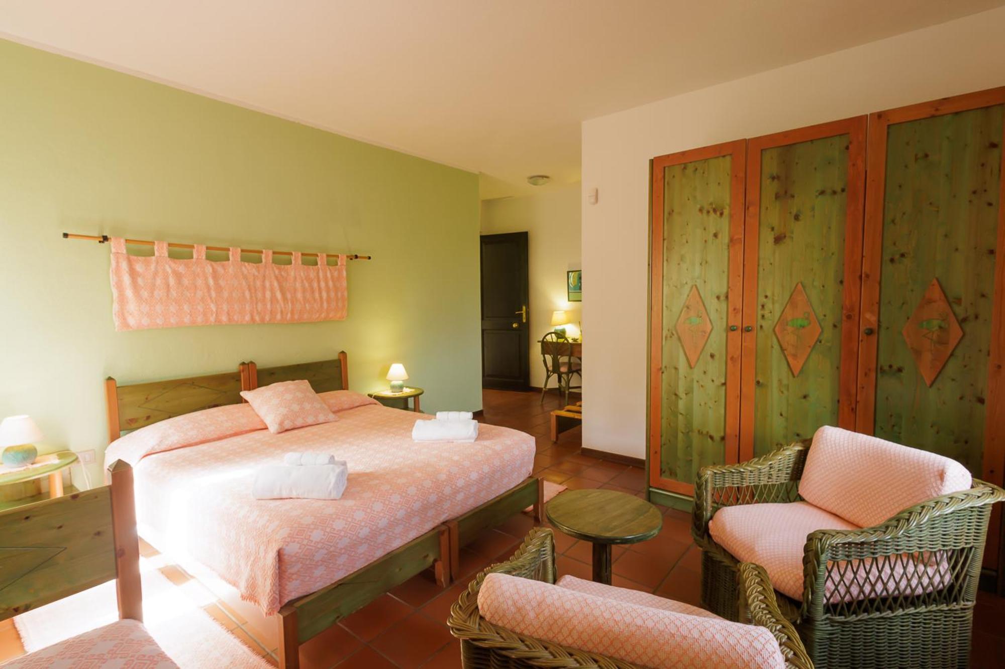 Hotel Ristorante Sa Pedrera กาบราส ภายนอก รูปภาพ